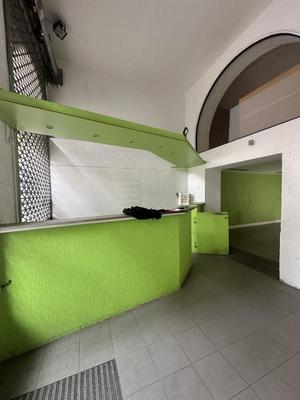 Local commercial - 80 m²