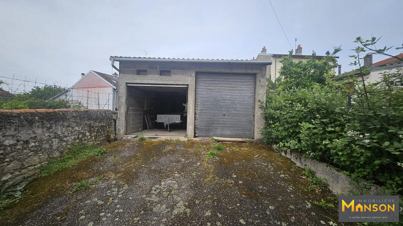 Maison traditionnelle - 115 m² - 5 pièces