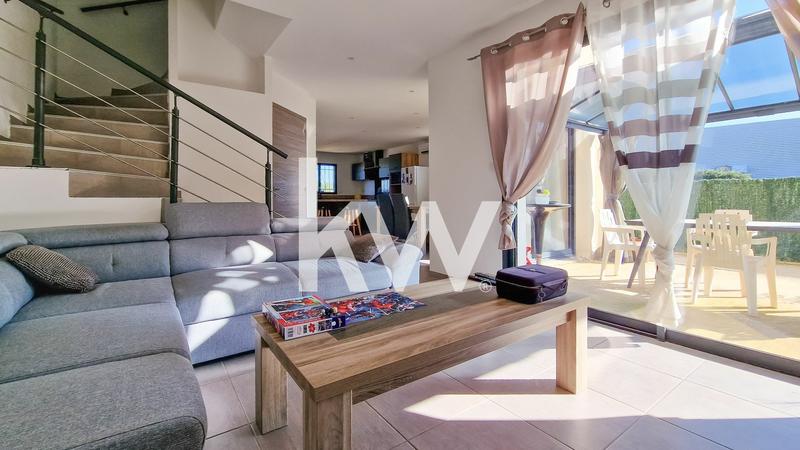 Maison - 100 m² - 4 pièces