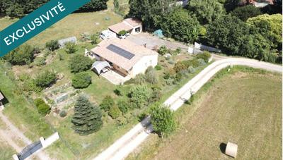 Maison - 94 m² - 5 pièces