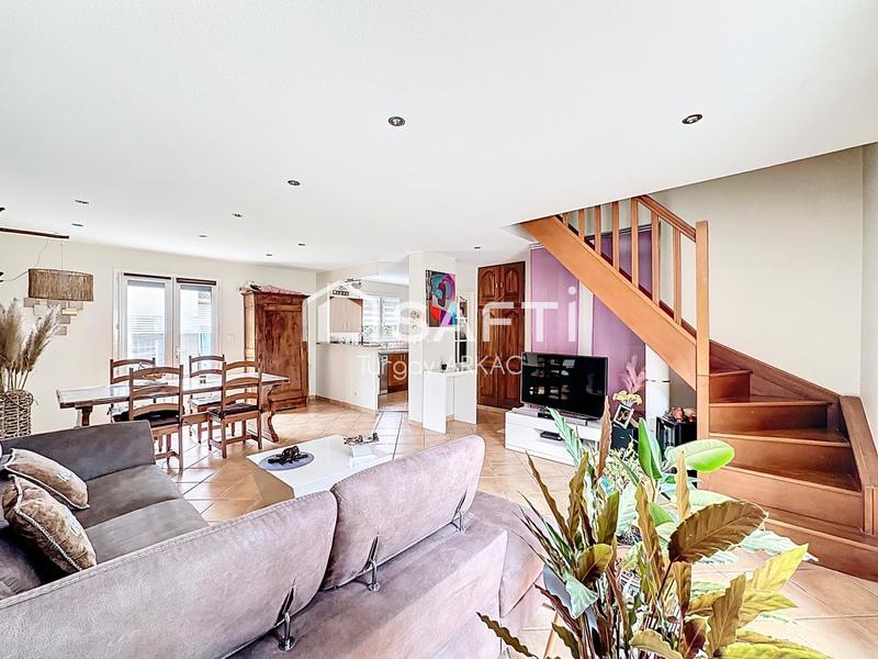 Maison - 91 m² - 4 pièces