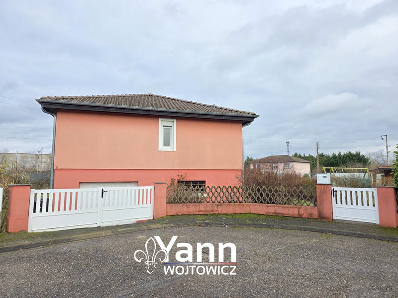 Maison - 86 m² - 5 pièces