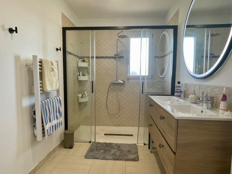 Maison - 105 m² - 4 pièces