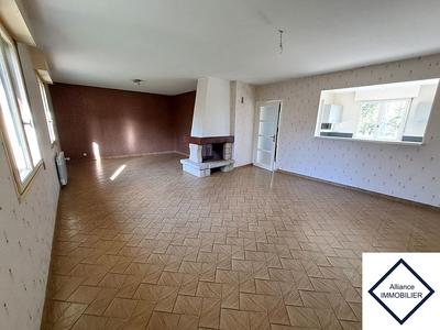 Maison - 135 m² - 7 pièces