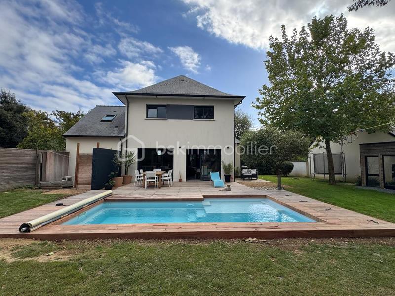 Maison - 100 m² - 5 pièces