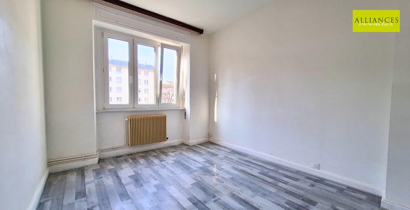 Appartement - 77 m² - 4 pièces