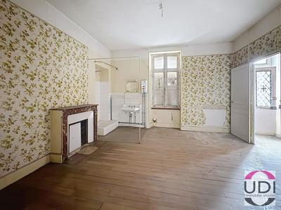 Maison - 192 m² - 8 pièces