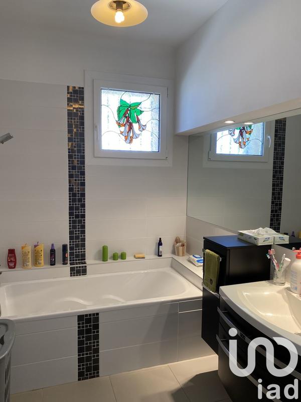 Maison - 190 m² - 7 pièces