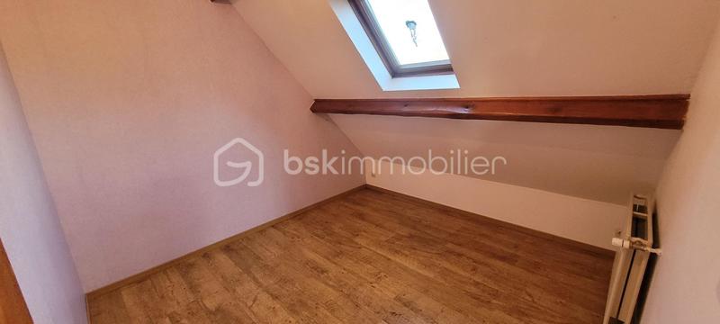 Maison - 107 m² - 7 pièces