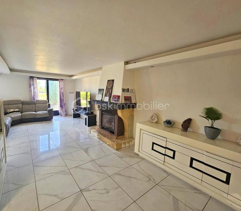 Maison - 140 m² - 7 pièces