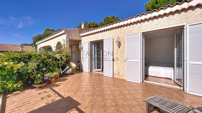 Villa - 158 m² - 4 pièces
