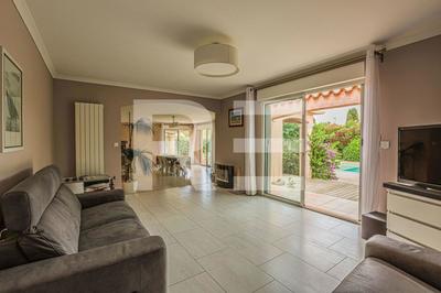 Villa - 188 m² - 7 pièces