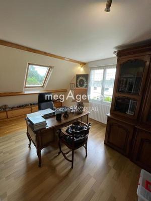 Maison - 152 m² - 6 pièces