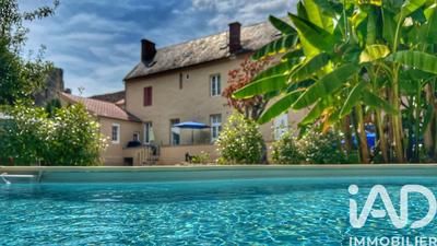 Maison de village - 240 m² - 14 pièces