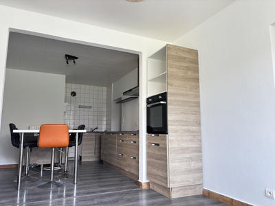 Maison - 137 m² - 5 pièces