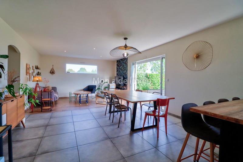 Maison - 105 m² - 5 pièces