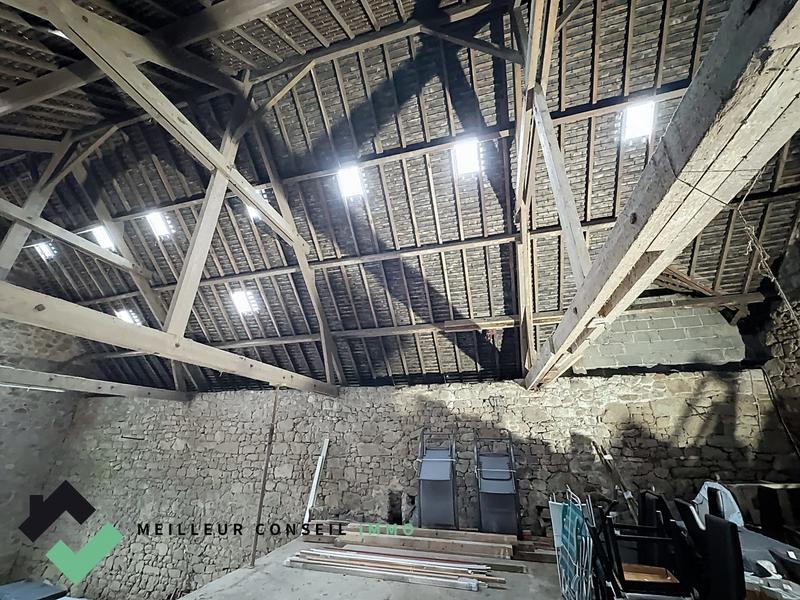 Maison ancienne - 183 m² - 3 pièces