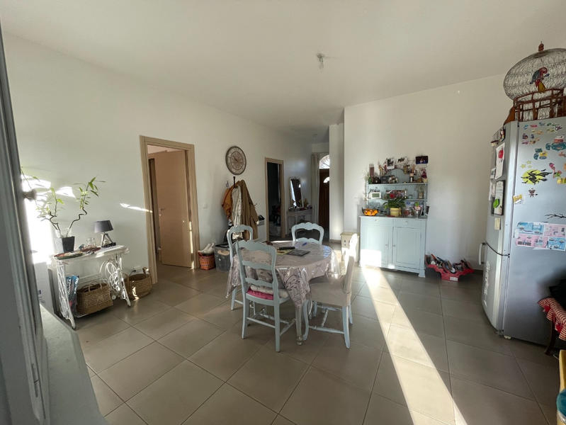 Appartement - 95 m² - 5 pièces