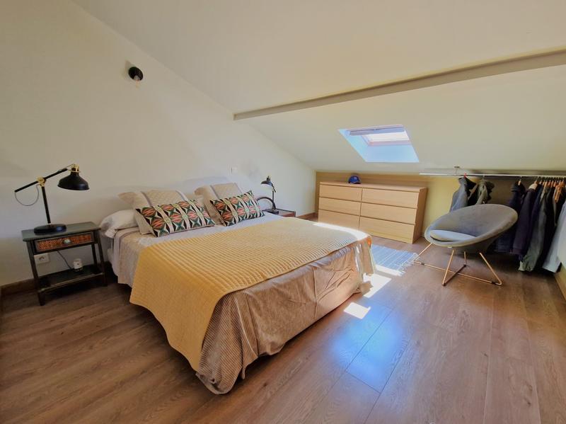 Appartement - 85 m² - 2 pièces