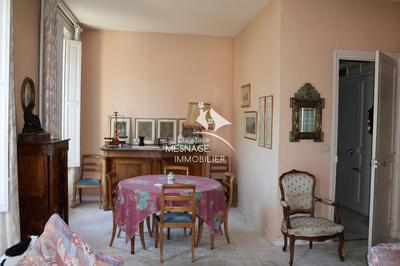 Appartement bourgeois - 90 m² - 3 pièces