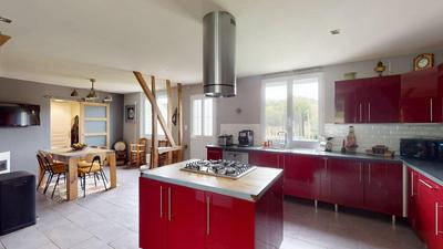 Maison - 139 m² - 5 pièces