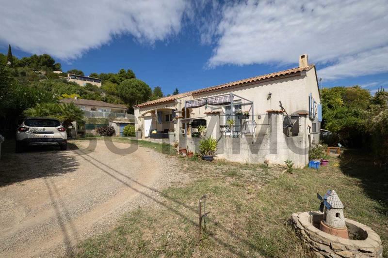 Villa - 85 m² - 4 pièces