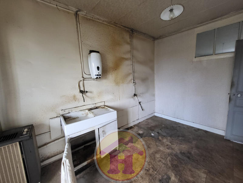 Immeuble - 382 m² - 19 pièces