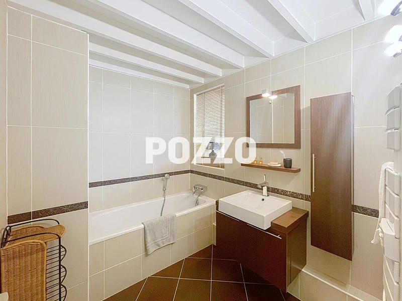 Appartement - 91 m² - 5 pièces