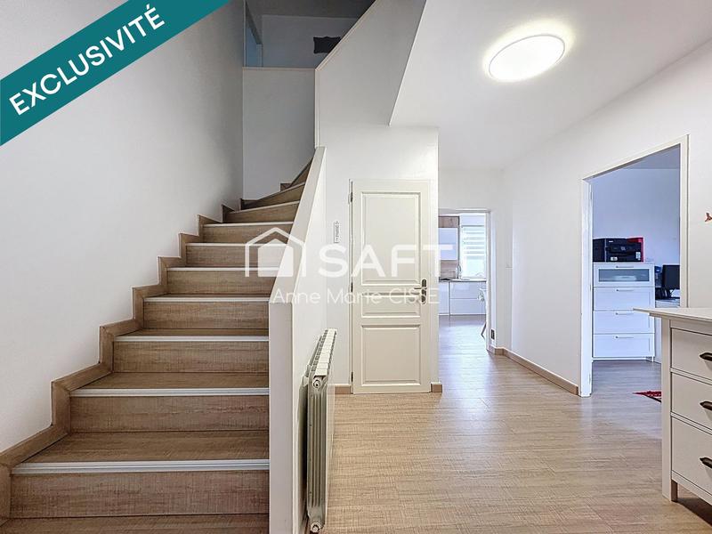 Maison - 180 m² - 7 pièces
