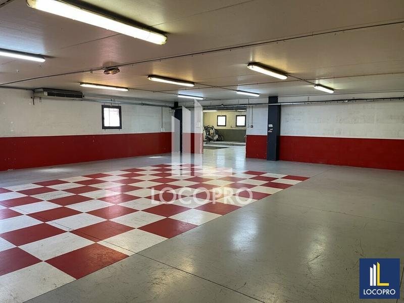 Local d'activité / Entrepôt - 430 m²