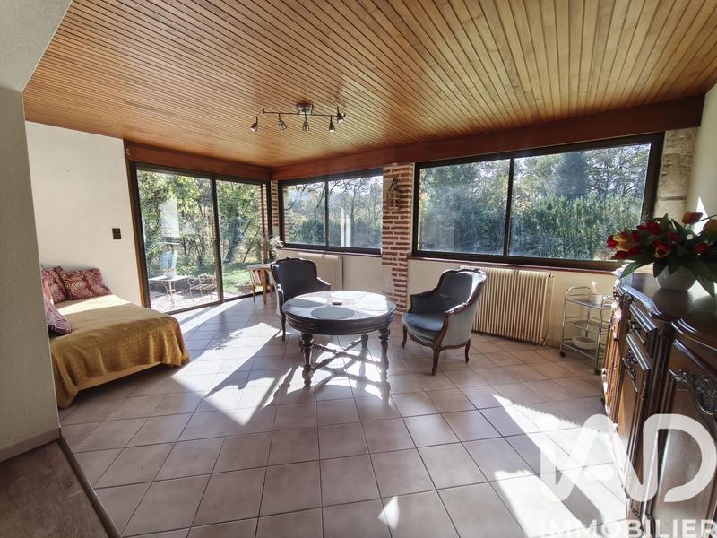 Maison - 182 m² - 7 pièces