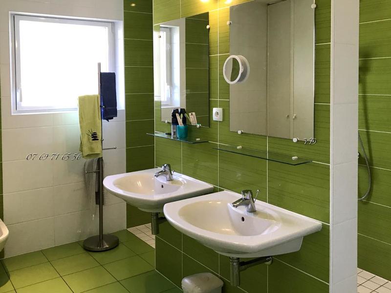 Maison - 170 m² - 5 pièces