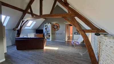 Maison ancienne - 203 m² - 6 pièces