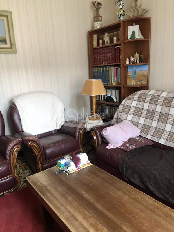 Maison de ville - 120 m² - 8 pièces