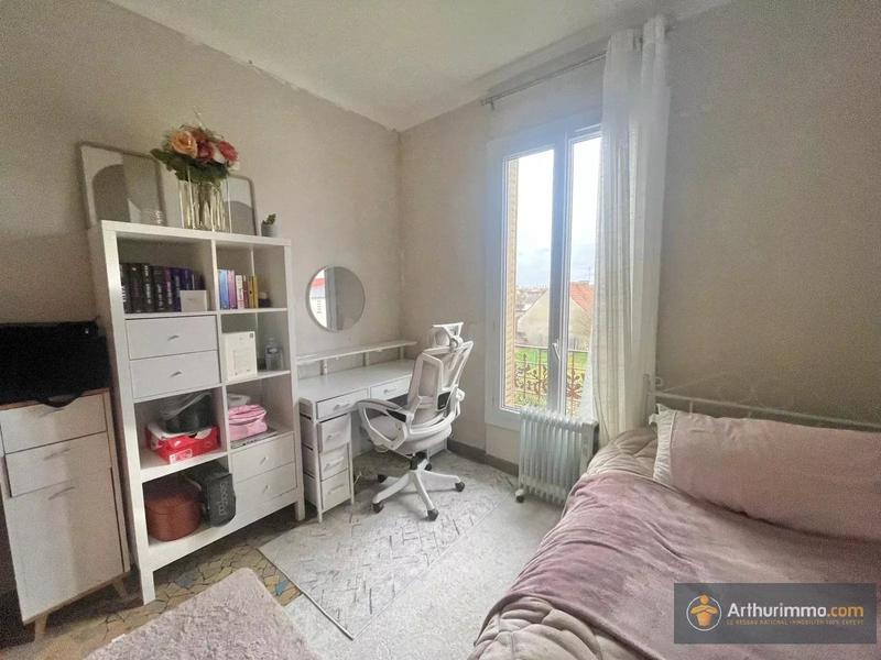 Maison - 93 m² - 5 pièces