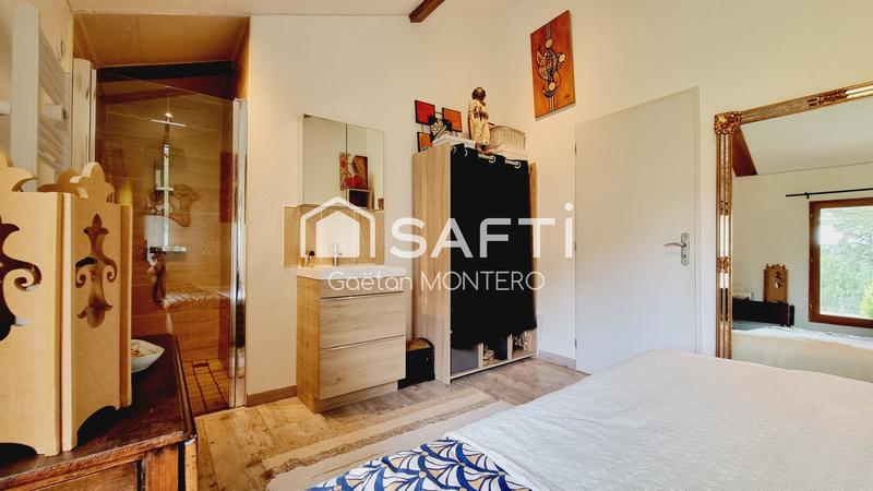 Maison - 204 m² - 7 pièces