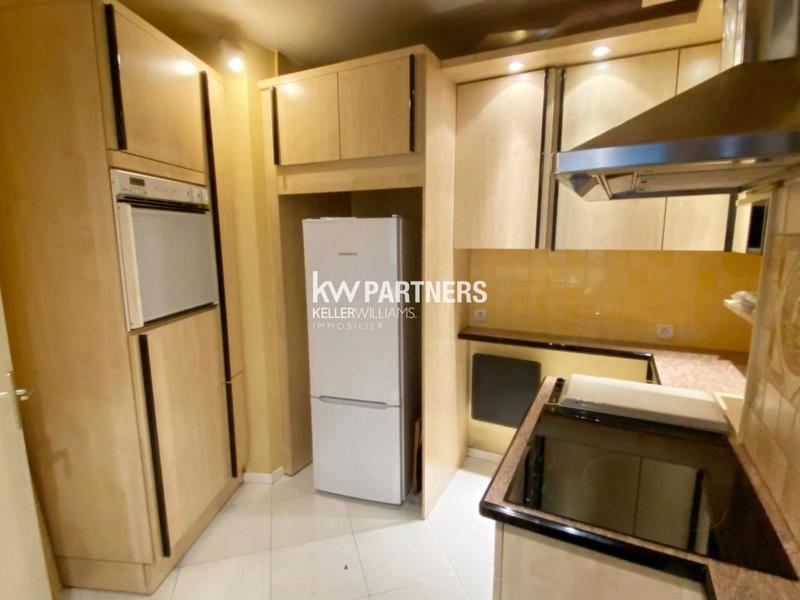 Appartement - 99 m² - 4 pièces