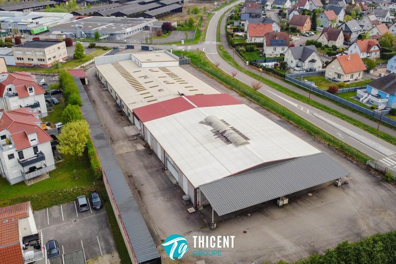 Local d'activités - 3 140 m²