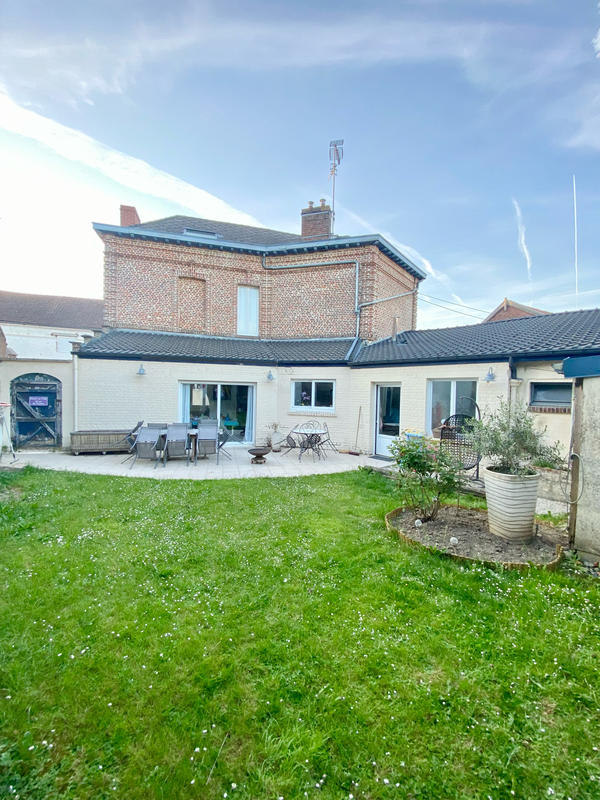 Maison ancienne - 180 m² - 8 pièces