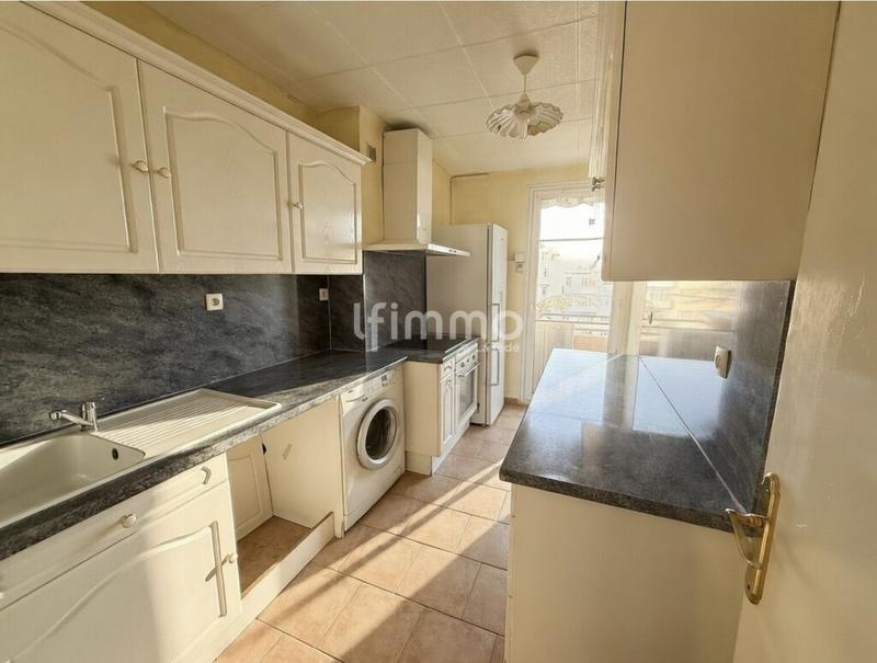 Appartement - 56 m² - 3 pièces