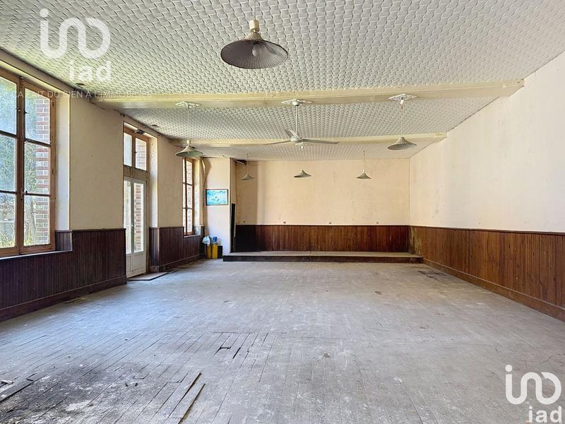 Local commercial - 472 m²