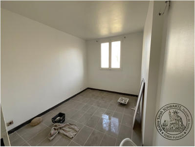 Appartement - 79 m² - 3 pièces