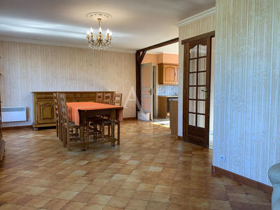 Maison - 85 m² - 4 pièces