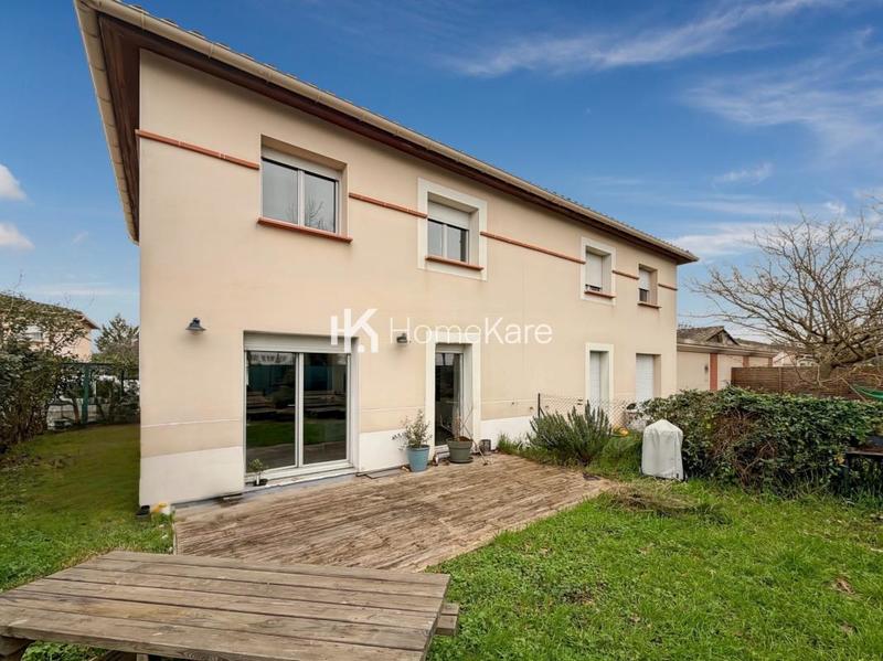 Maison - 80 m² - 4 pièces