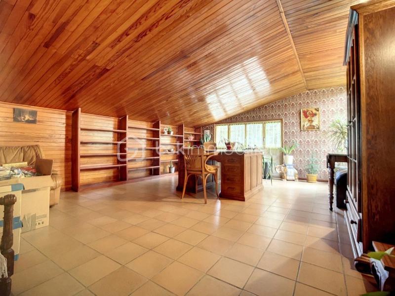 Maison d'architecte - 200 m² - 7 pièces