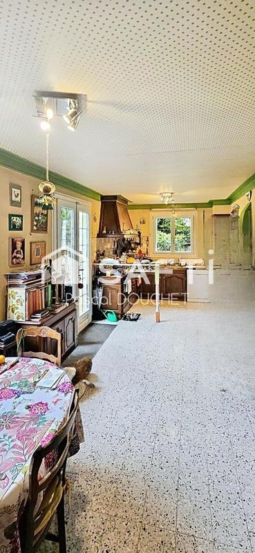 Maison - 218 m² - 8 pièces