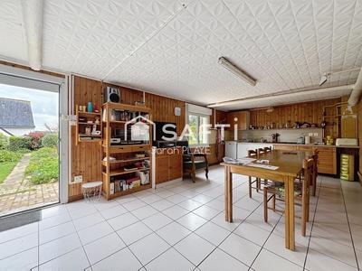 Maison - 121 m² - 6 pièces