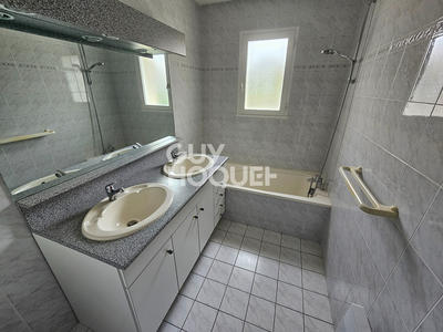 Maison - 108 m² - 4 pièces