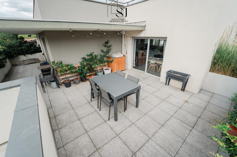 Appartement - 65 m² - 3 pièces