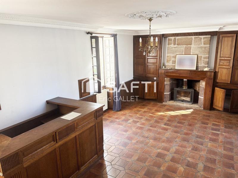 Local commercial - 800 m² - 24 pièces